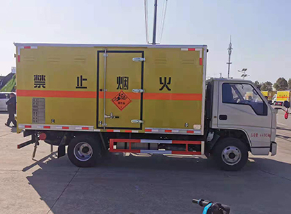 沁阳爆破器材运输车
