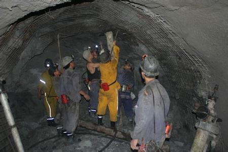 沁阳工程爆破中的危险因素分析以及应对工程爆破危险的措施